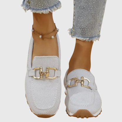 CHIARA || Zapatillas deportivas tipo mocasín. Blanco