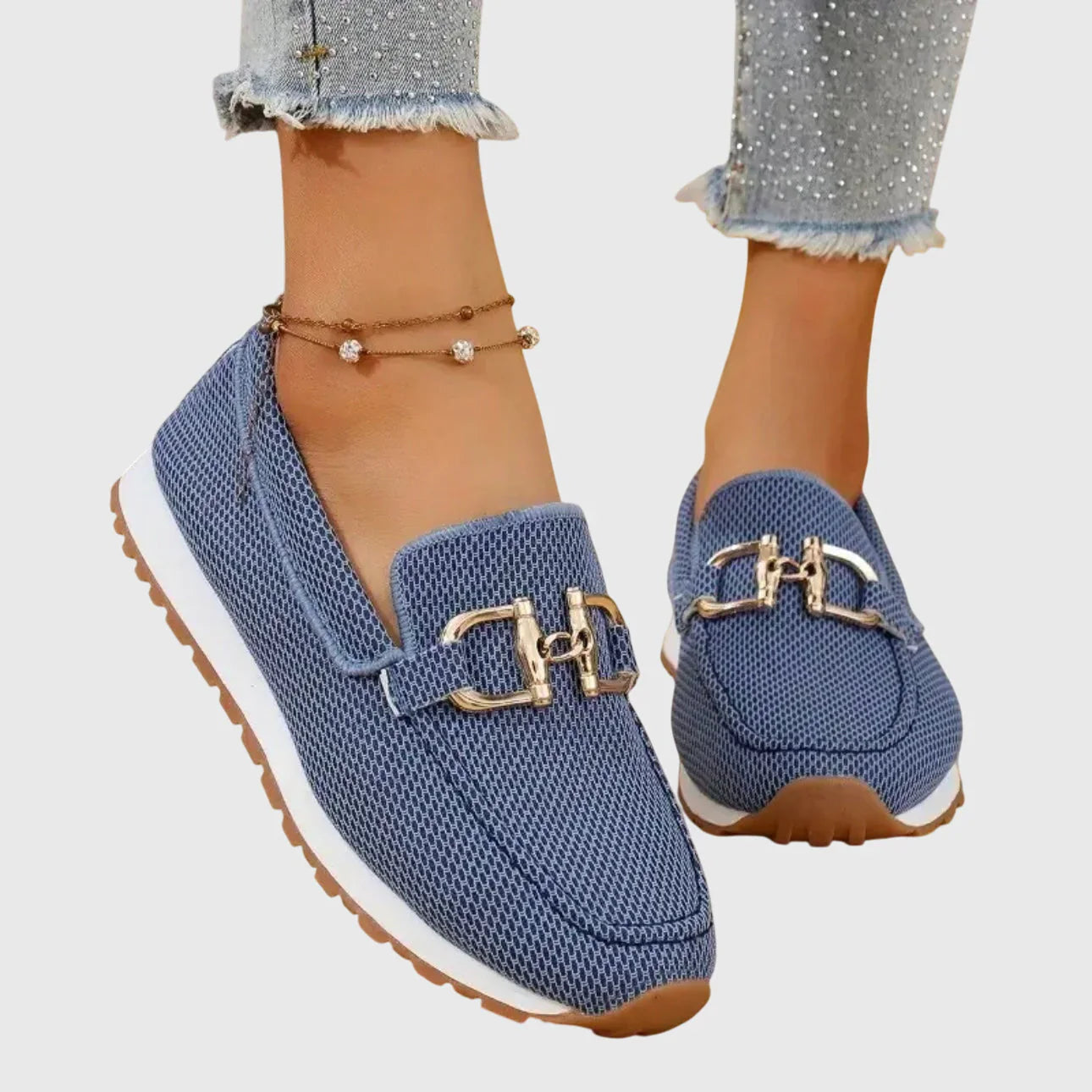 CHIARA || Zapatillas deportivas tipo mocasín.