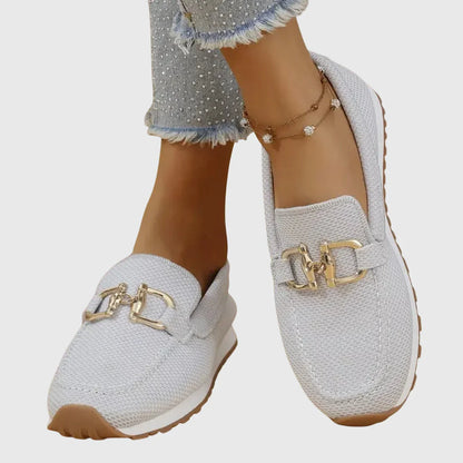 CHIARA || Zapatillas deportivas tipo mocasín. Blanco