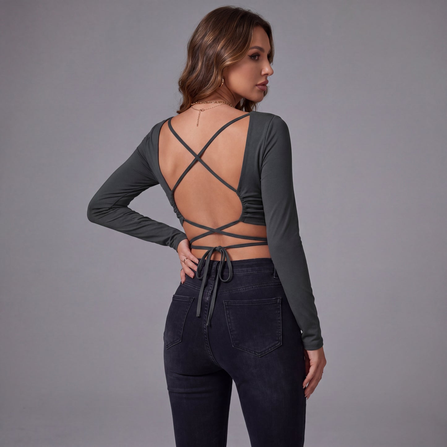 MÍA || Blusa con espalda abierta