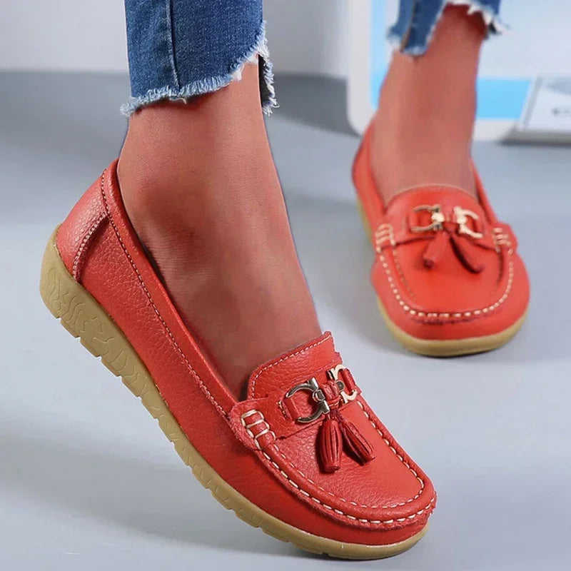 ZENDA || Mocasines cómodos con detalle dorado