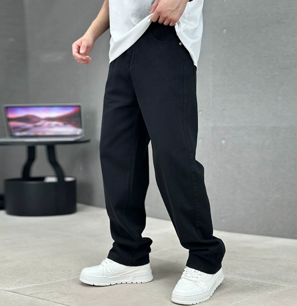 LOGAN||Pantalones vaqueros rectos holgados